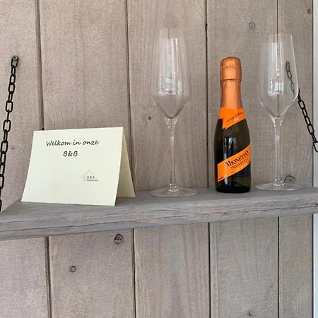 Diemerplein Alojamento de Acomodação e Pequeno-almoço 2*