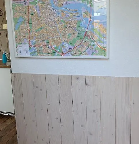 Diemerplein Bed & Breakfast 4*